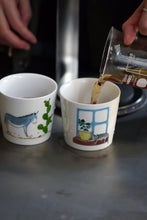Load image into Gallery viewer, SOLO COLOURED CUP - CAT ON WINDOW (Bonsai Animal)