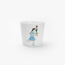 Load image into Gallery viewer, SOLO COLOURED CUP - GIRL WITH TULIP (Bonsai Girl)