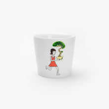 Load image into Gallery viewer, SOLO COLOURED CUP - GIRL WITH PINE TREE (Bonsai Girl)