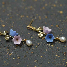 Load image into Gallery viewer, Lily of the valley+ pearl-handmade porcelain jewellery earrring