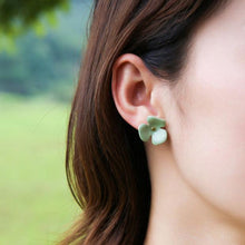 Load image into Gallery viewer, Hydrangea -handmade porcelain jewellery earring
