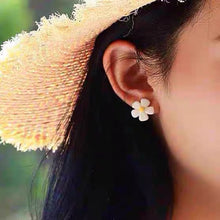 Load image into Gallery viewer, Daisy - handmade porcelain jewellery earrings studs -summer vibes