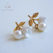 Load image into Gallery viewer, Lily of the valley- handmade porcelain jewellery earring