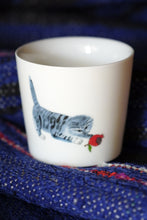 Load image into Gallery viewer, SOLO COLOURED CUP - CAT WITH FRUIT (Bonsai Animal)
