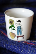 Load image into Gallery viewer, SOLO COLOURED CUP - BOY WITH SUNFLOWER (Bonsai Boy)

