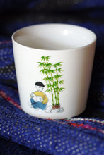 Load image into Gallery viewer, SOLO COLOURED CUP - BOY WITH BAMBOO (Bonsai Boy)
