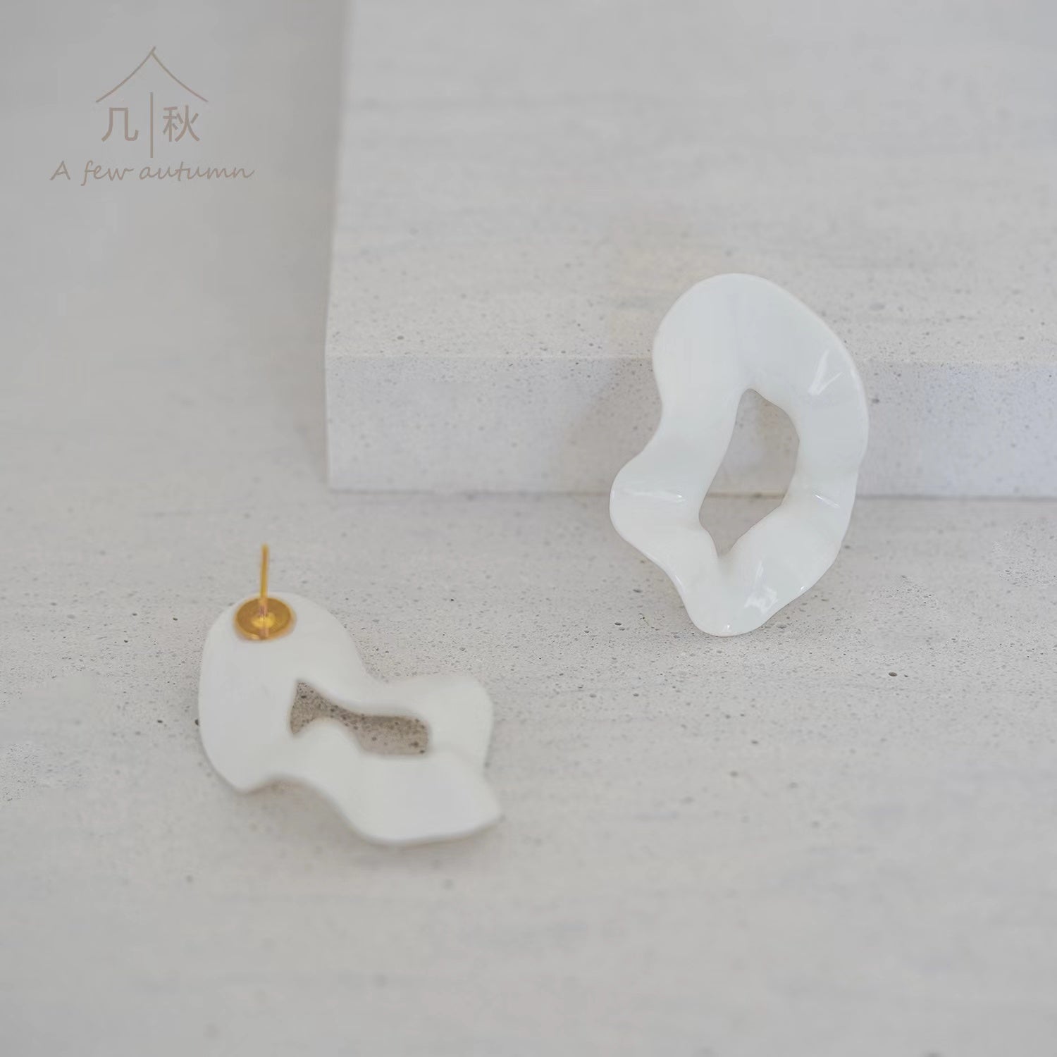 Minimalist statement sale earrings